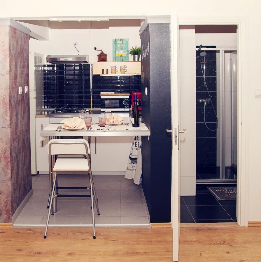 Trendy & Cozy Apartment At Heroes' Square Budapest Eksteriør bilde